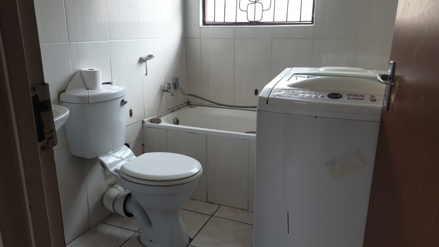 To Let 3 Bedroom Property for Rent in Wilsonia Eastern Cape